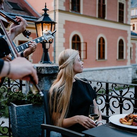 Kastelyhotel Sasvar Resort Parádsasvár Zewnętrze zdjęcie