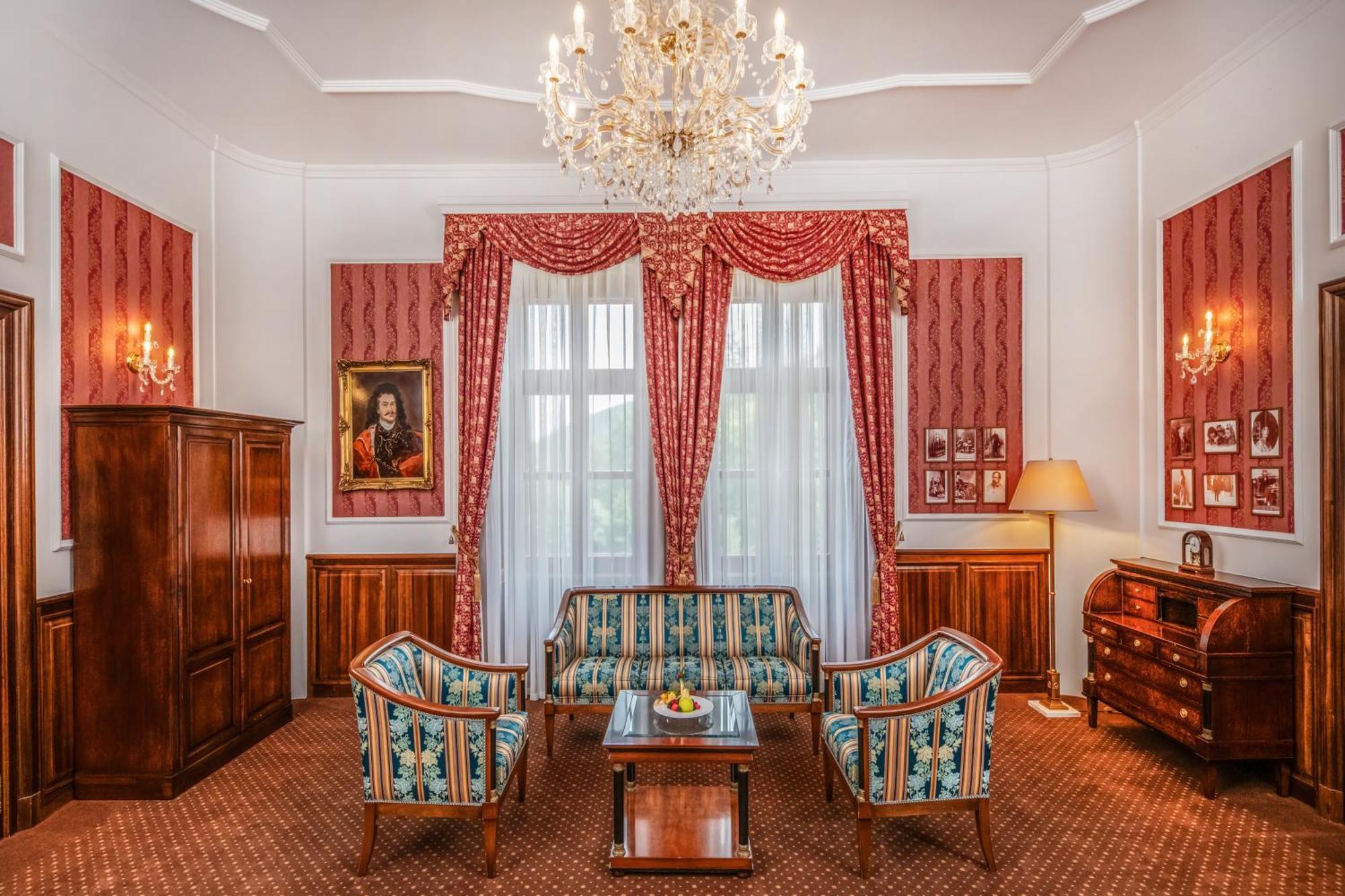 Kastelyhotel Sasvar Resort Parádsasvár Zewnętrze zdjęcie