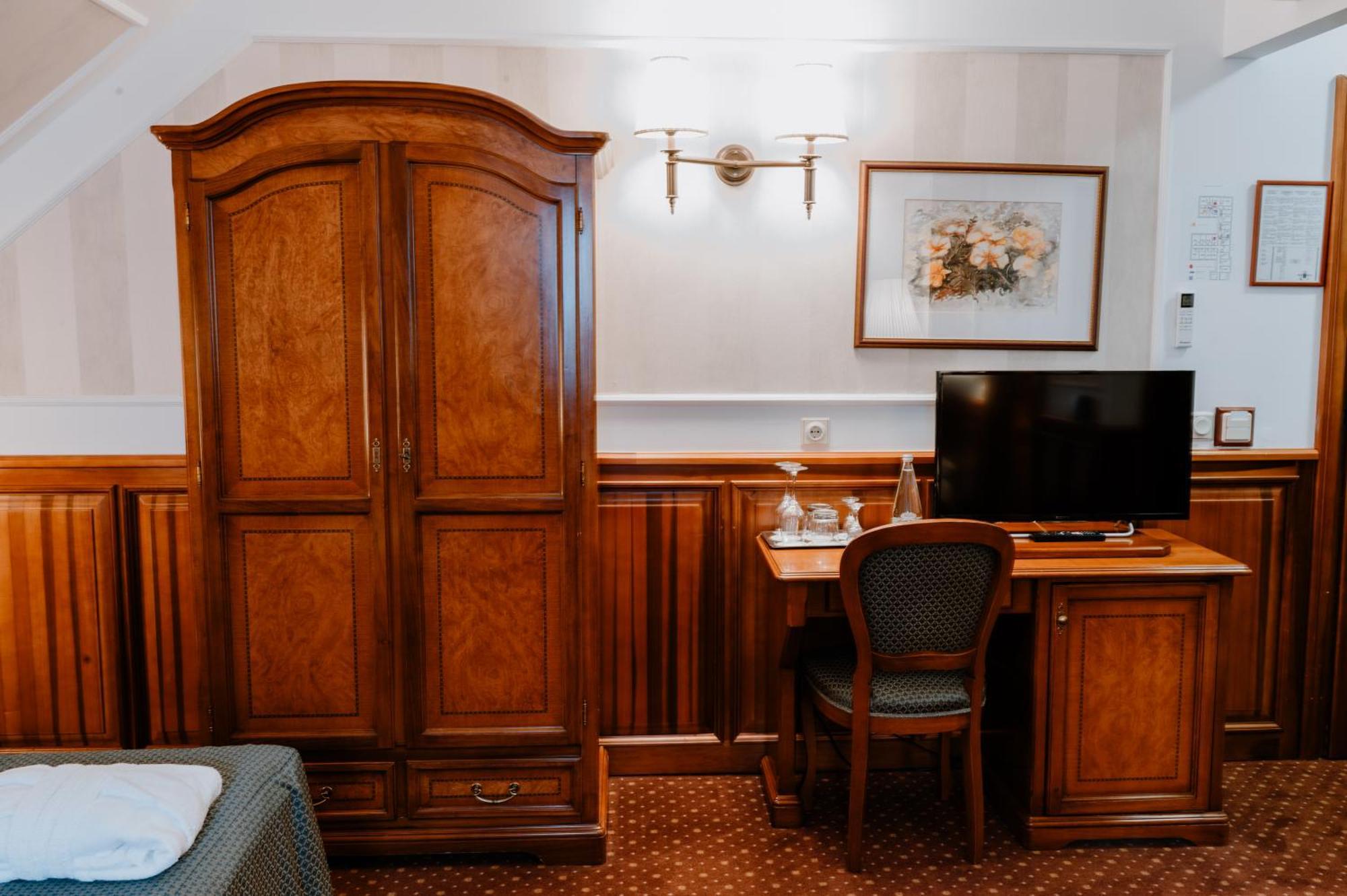 Kastelyhotel Sasvar Resort Parádsasvár Zewnętrze zdjęcie